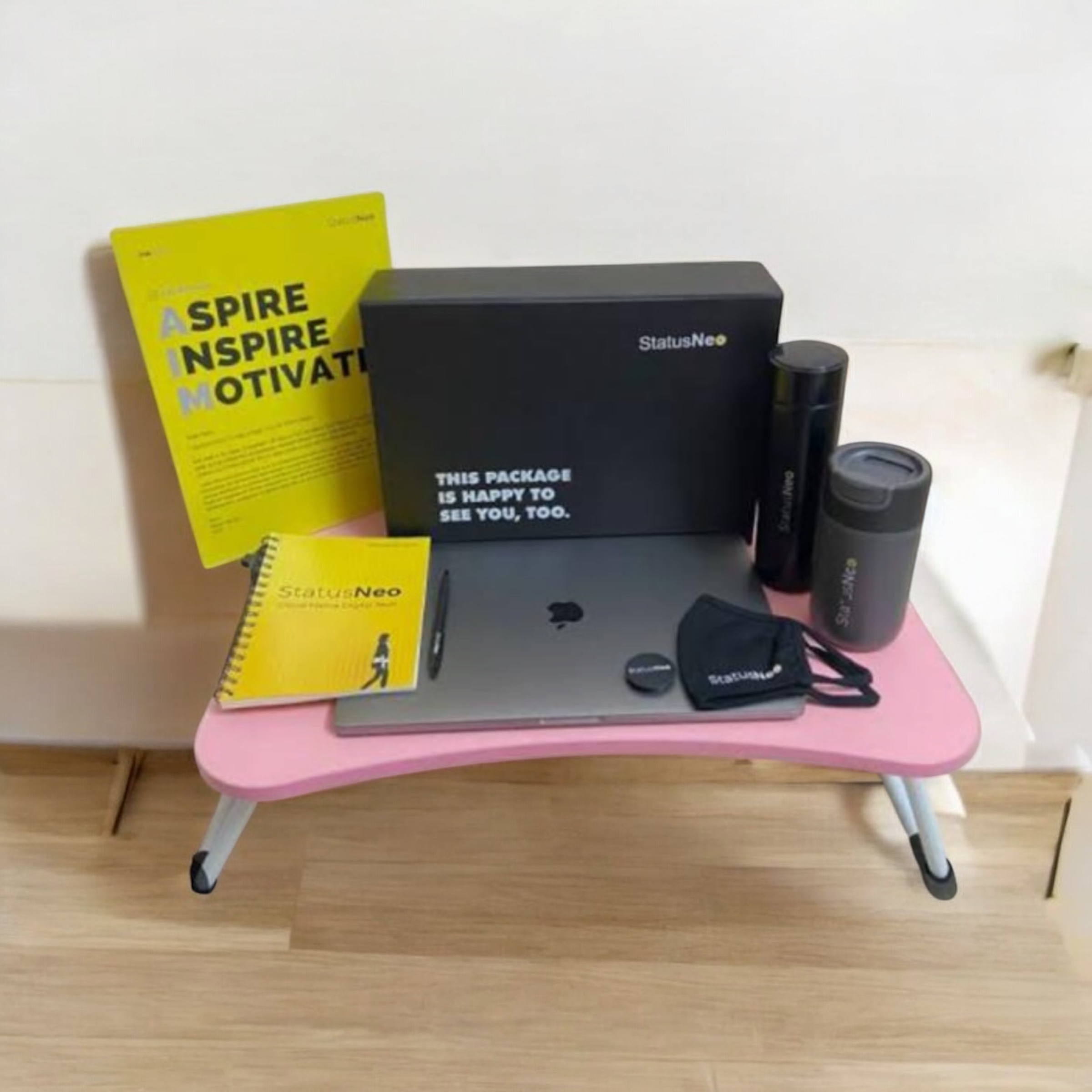 Employee welcome kit |montbold